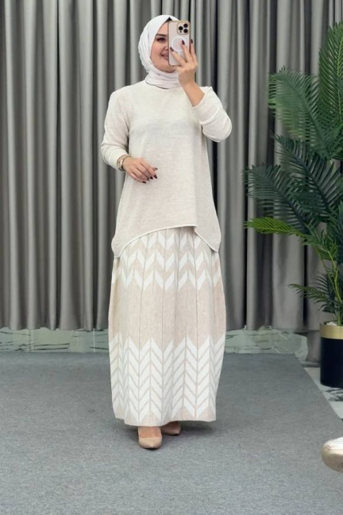 Kuğu Etekli Triko Takım Krem