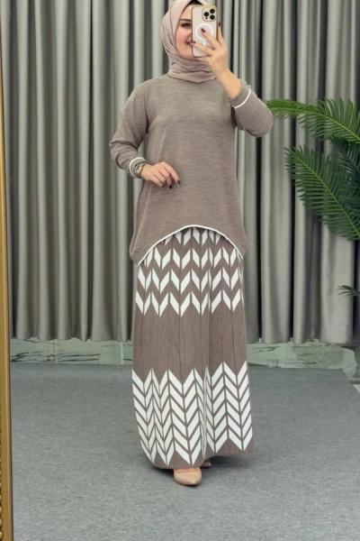 Kuğu Etekli Triko Takım Vizon