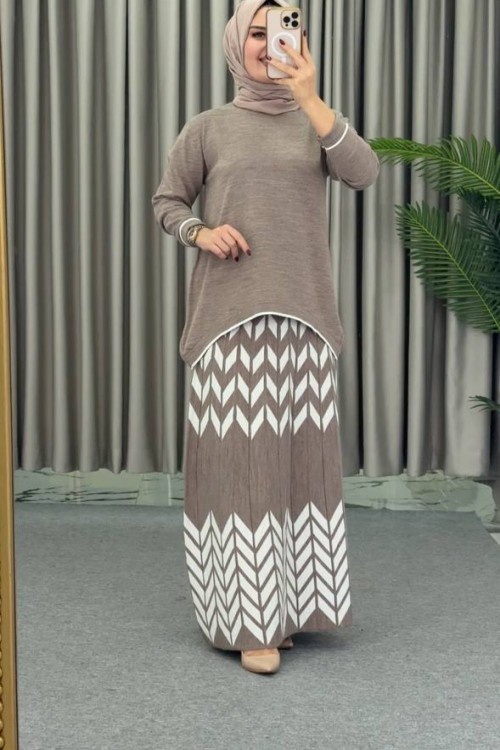 Kuğu Etekli Triko Takım Vizon