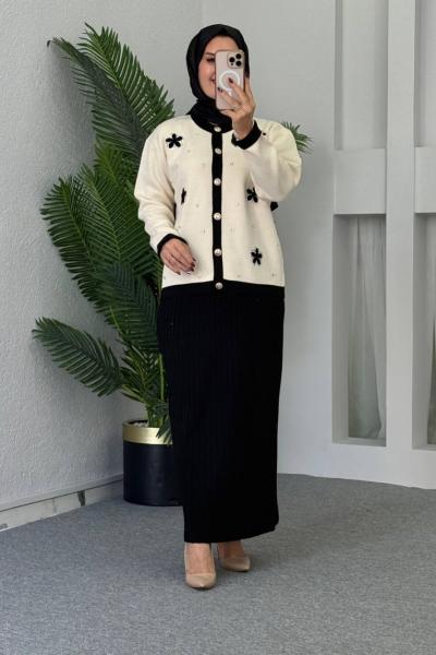 Nergis Çiçekli Etekli Takım Siyah