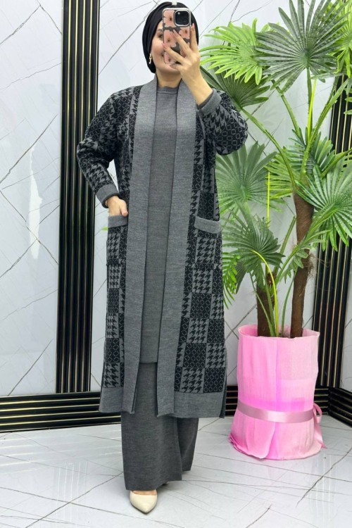 PERİVAN desenli yeleklİ  triko takım Füme